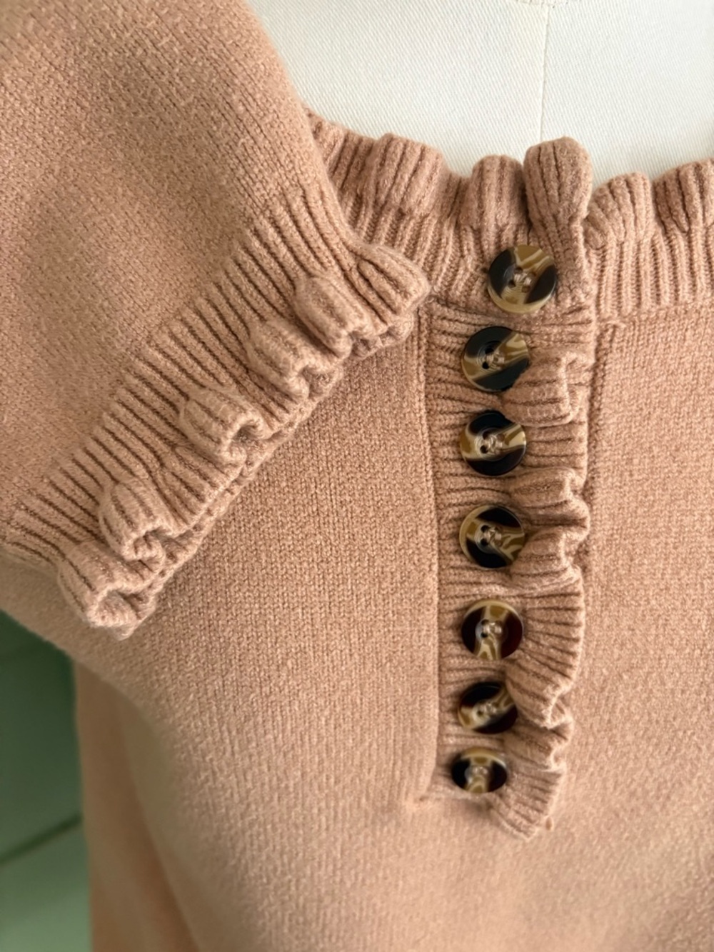BTFBM Knit Sweater in Rosy Taupe w Ruffled Sleeve & Cuff - Half Button Closure L - Picture 7 of 11